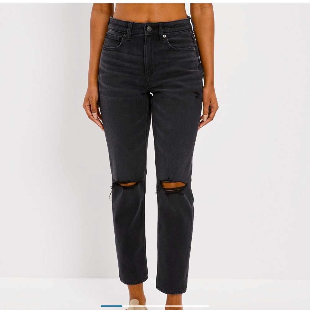 AE Stretch Ripped Mom Jean